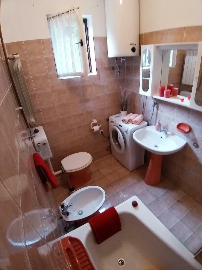 Adriatic Riviera Apartment *