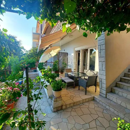 Apartments Adriatic Riviera Crikvenica Buitenkant foto